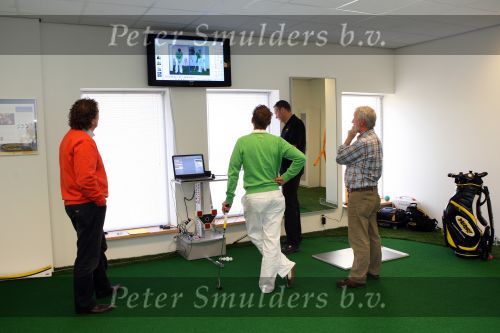 Eindhoven, 2 Mei 2008 
Contract ondertekening en Golfinstructie door Bart v d Wind en Aad v Osmet Golfpro Joost Luiten 
Foto Peter Smulders BV te Eindhoven