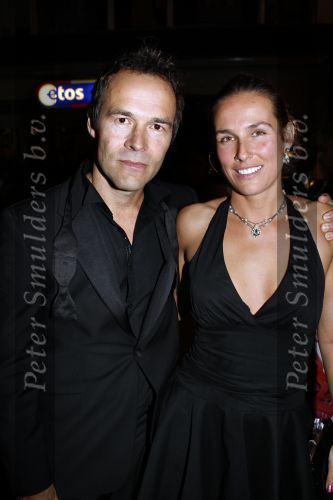 Amsterdam 7 oktober 2007
Premiere alles is liefde in Tuschinski.  Joram Lursen met vrouw