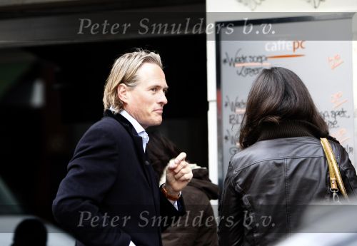 Amsterdam 4 oktober 2008
Jort kelder aan het werk op de pc hooftstraat.
Peter Smulders bv