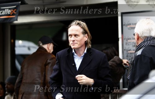 Amsterdam 4 oktober 2008
Jort kelder aan het werk op de pc hooftstraat.
Peter Smulders bv