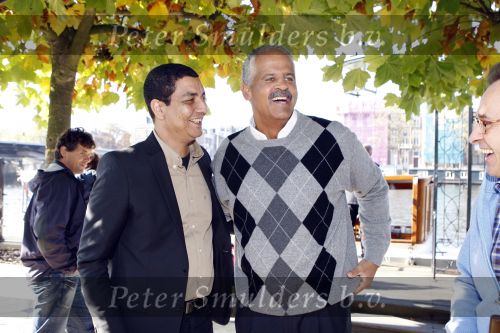 Amsterdam 14 oktober 2007
Stedman Graham ( ex Ophrah Winfrey op bezoek in Nederland. Hij ging varen met boot door de amsterdamse grachten en Golfen. Stedman met Jurgen Raymann en Clarence Seedorf