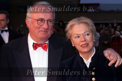 Scheveningen 21 November 1999
Premiere van de musical Elisabeth in het circustheater in Scheveningen.
Karel v Doodewaerd met zijn vrouw