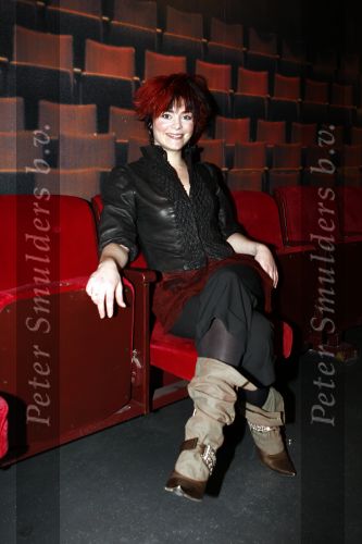 Amsterdam 1 december 2008
Eerste repetitiedag footloose in de focus studios. Roel Vente en Albert Verlinde produderen hem en in de hoofdrollen spelen Kim Lian v d Mey William Spaaij Roy Kullick Talita Angwarmasse Nadine v d Kuyp Vincent de Lusenet Jeroen Phaff en Janke Dekker.
Peter Smulders bv