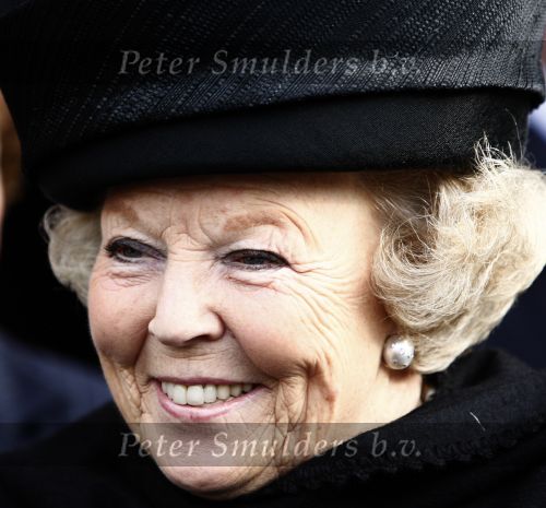 Rotterdam 7 november 2008
Koningin Beatrix bij erasmus prijs in Rotterdam.
Peter Smulders bv