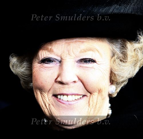 Rotterdam 7 november 2008
Koningin Beatrix bij erasmus prijs in Rotterdam.
Peter Smulders bv
