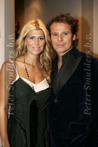 Amsterdam 2 oktober 2005
Premiere Beauty and the beast in Carre.
Estelle Gullit Leco v Zadelhoff