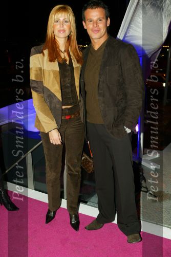Amsterdam 13 november 2002
Opening Louis Vuitton winkel.
Leontine borsato estelle gullit en leco