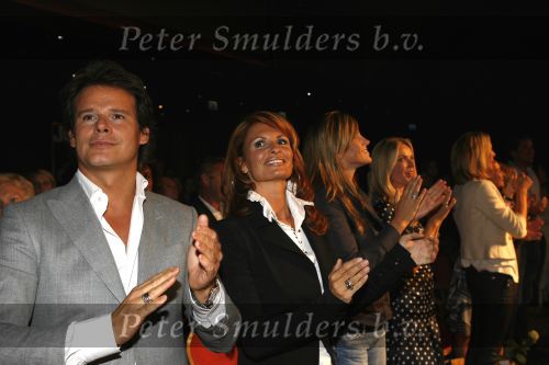 Noordwijk 26 augustus 2006
Modeshow Dani Bles in huis ter Duin. Leco v Zadelhoff en Leontine Borsato