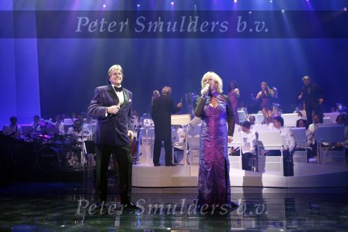 Den Haag 20 januari 2008
Anita Meier en Lee Towers premiere. Anita haar vriend Martin en dochter Patty zijn er ook
