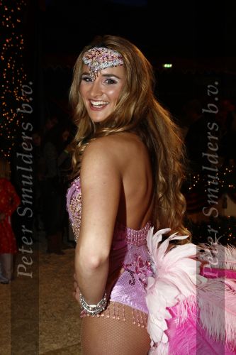 Den Bosch 19  november 2008
Kerstcircus rtl gepresenteerd door Wendy v Dijk en Beau v Erven Dorens.  Lieke v Lexmond doet act met olifant
Peter Smulders bv
