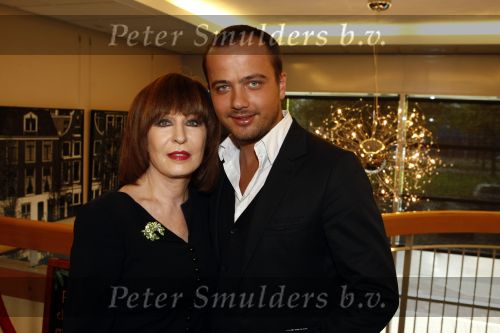 Amsterdam 1 oktober 2008
Presentatie musical Piaff met Liesbeth List en Geert Hoes.
Peter Smulders bv