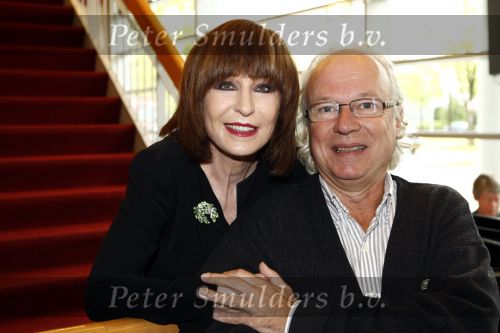 Amsterdam 1 oktober 2008
Presentatie musical Piaff met Liesbeth List en Geert Hoes. Liesbeth met Eddy habbema
Peter Smulders bv