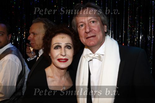 Den Haag 27 oktober 2008
Premiere Piaf en het koninklijk theater i Den Hag met Liesbeth List in de hoofdrol. Liesbeth met man
Peter Smulders bv