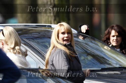 Laren 14 april 2008
Opnames Gooische vrouwen  met Linda de Mol Susan Visser Tjitske Reidinga en Alex Klaasen. Ze rijden in Gooische vrouwen met Linda de Mol haar porsche cabrio.