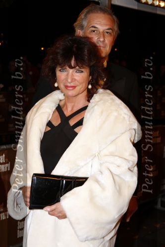 Amsterdam 10 oktober 2008
Premiere Sunset Boulevard in Carre. Linda v Dijck met man
Peter Smulders bv