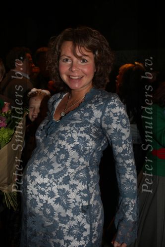 Kaatsheuvel, 9 November 2008
100.000e bezoeker The sound of Music met een zwangere Maaike Widdershoven.
Foto Peter Smulders BV
