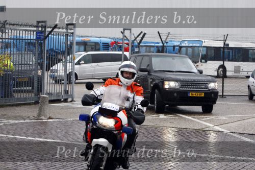 Schiphol 2 september 2008
Madonna arriveert met een prive vliegtuig op schiphol oost voor haar optreden/concert in de amsterdam arena.
Peter Smulders bv