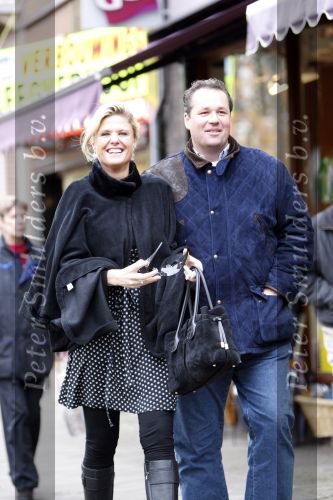 Amsterdam 10 november 2007
Marc Brouwers met zijn vrouw Janneke op de cornelis schuytstraat.