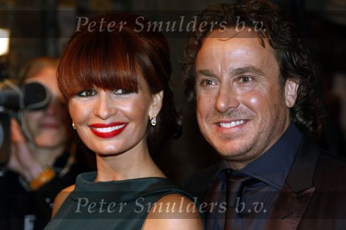 Amsterdam 8 december 2008
Premiere Wit Licht in Tuschinski. Marco Borsato speelt de hoofdrol en Prins Willem Alexander en Prinses Maxima zijn aanwezig. Marco met Leontine
Peter Smulders bv