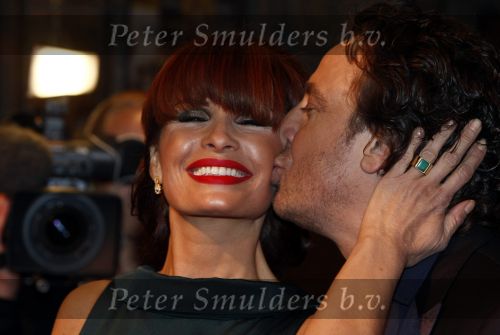 Amsterdam 8 december 2008
Premiere Wit Licht in Tuschinski. Marco Borsato speelt de hoofdrol en Prins Willem Alexander en Prinses Maxima zijn aanwezig. Marco met Leontine
Peter Smulders bv