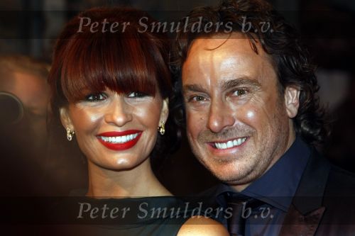 Amsterdam 8 december 2008
Premiere Wit Licht in Tuschinski. Marco Borsato speelt de hoofdrol en Prins Willem Alexander en Prinses Maxima zijn aanwezig. Marco met Leontine
Peter Smulders bv