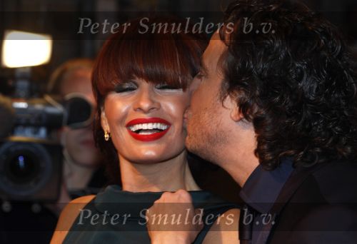 Amsterdam 8 december 2008
Premiere Wit Licht in Tuschinski. Marco Borsato speelt de hoofdrol en Prins Willem Alexander en Prinses Maxima zijn aanwezig. Marco met Leontine
Peter Smulders bv