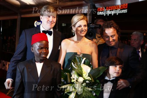 Amsterdam 8 december 2008
Premiere Wit Licht in Tuschinski. Marco Borsato speelt de hoofdrol en Prins Willem Alexander en Prinses Maxima zijn aanwezig.
Peter Smulders bv