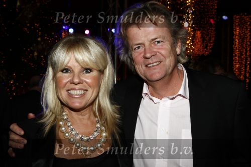 Haarlem 17 december 2008
Marga Scheide met vriend bij princess kerstborrel in circus Renz.
Peter Smulders bv