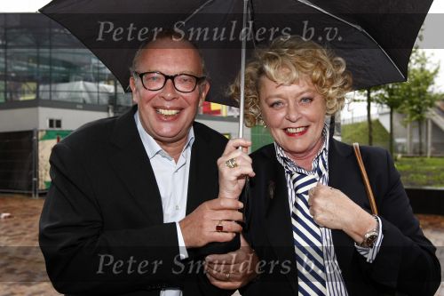 Amsterdam 5 oktober 2008
Premiere Sinterklaas en het geheim van het grote boek in pathe arena. Frans Mulder en Marianne v Wijnkoop
Peter Smulders bv