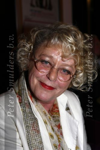 Gouda 17 november 2008
Premiere Boeing Boeing met Jon v Eerd Lone v Roosendaal Wilbert Gieske en Dominique v Vliet. Marianne v Wijnkoop
Peter Smulders bv