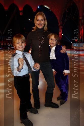 Amsterdam 9 december 2008
Opnames voor sterren kinderen dansen op het ijs. Christian Jan en Mariska Bauer zwanger
Peter Smulders bv