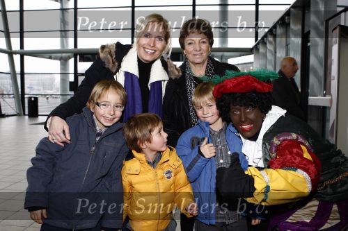 Rotterdam 30 november 2008
Het feest van Sinterklaas in ahoy . Mariska Bauer zwanger met moeder Frans en Christian Jan en Frans
Peter Smulders bv
