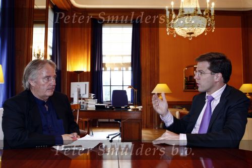 Amsterdam 5 juni 2008 
Journalist Karel Hille interviewt Mark Rutte in zijn kantoor bij de VVD