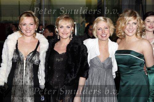 Rotterdam 16 december 2007
premiere Evita in het nieuwe Luxor theater. afgevallen evita Marleen v d Loo
Peter Smulders bv