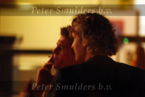 Hilversum 12 januari 2008
Erland Galjaard op naborrel van idols. Hij heeft niet met Wendy v Dijk staan praten.