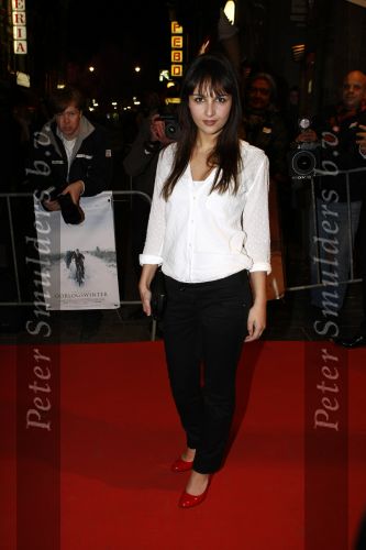 Amsterdam 17 november 2008
Premiere oorlogswinter in Tuschinski. Maryam Hassouni
Peter Smulderrs bv