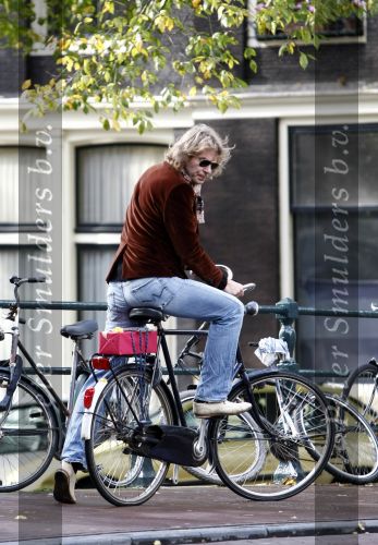 Amsterdam 17 oktober 2008
Matthijs v Nieuwkerk op straat in Amsterdam.