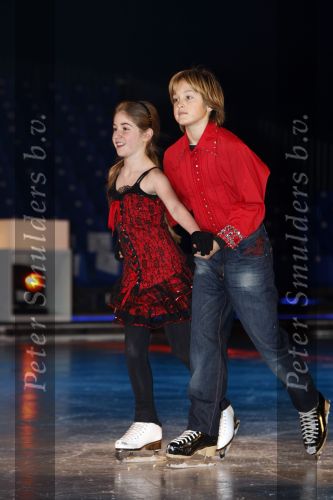 Amstedam 9 december 2008
Maxim Froger doet mee aan sterren kinderen dansen op het ijs. Natasja Froger is natuurlijk van de partij.
Peter Smulders bv