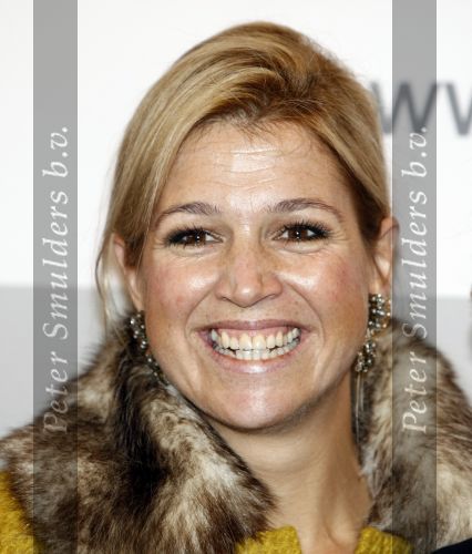 Rotterdam 13 november 2008
Prinses Maxima aanwezig bij bjeenkomst van club de madrid in de van nelle fabriek in Rotterdam. Maxima draagt een pakje met bont.
Peter Smulders bv