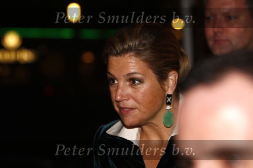 Rotterdam 24 januari 2008
Prinses Maxima doopt boot in rotterdam . Burgemeester Ivo Opstelten ontvangt haar.