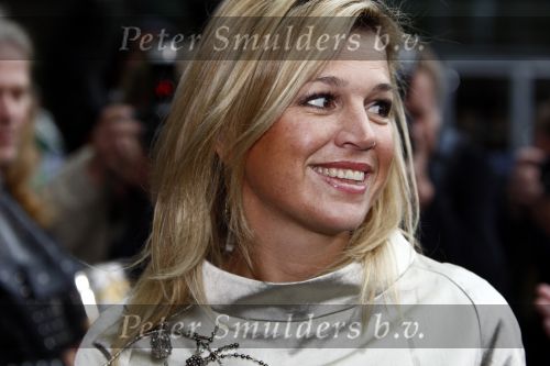 Alkmaar 28 oktober 2008
Prinses Maxima bij museum in alkmaar.
Peter Smulders bv