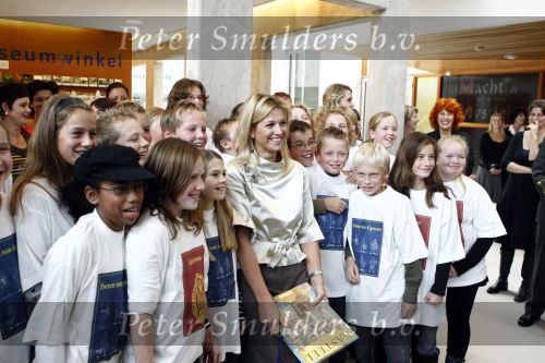 Alkmaar 28 oktober 2008
Prinses Maxima bij museum in alkmaar.
Peter Smulders bv