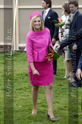Makkum en Franeker30 april 2008
Koninginnedag 2008 met Koningin Beatrix Prins Willem Alexander Friso Constantijn Maurits Floris Pieter Christiaan Pieter v Vollenhoven en de prinsessen Maxima Laurentien Mabel Aimee Anita Margriet en Marilene.
Peter Smulders bv