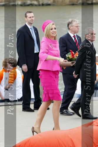 Makkum en Franeker30 april 2008
Koninginnedag 2008 met Koningin Beatrix Prins Willem Alexander Friso Constantijn Maurits Floris Pieter Christiaan Pieter v Vollenhoven en de prinsessen Maxima Laurentien Mabel Aimee Anita Margriet en Marilene.
Peter Smulders bv