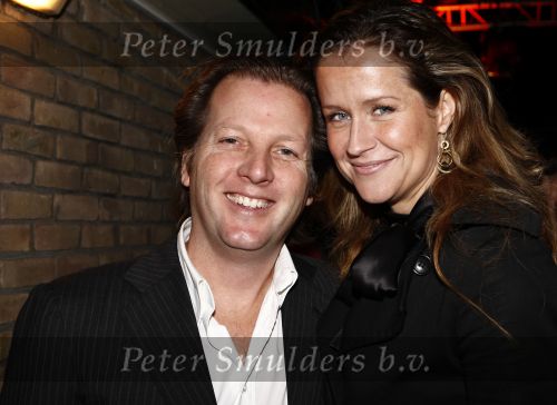 Blaricum 9 november 2008
Diner tbv de voedselbank in restaurant the Red Sun.Mic hiel Mol met Pauline Huizinga
Peter Smulders bv