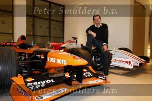 Amsterdam 18 november 2008
Michiel Mol voor F1 racing.
Peter Smulders bv