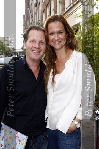Amsterdam 26 juni 2008
Feestje voor Estelle Gullit haar 30e verjaardag in en pluche. Ruud was speciaal even over gekomen voor haar verjaardag. Pauline Huizinga en Michiel Mol