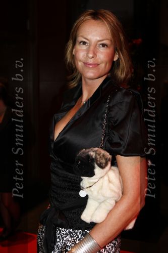 Amsterdam 30 maart 2008
Modeshow Monique Collignon. Micky Hoogendijk met tasje hond
Peter Smulders bv