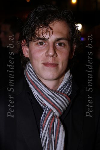 Amsterdam 17 november 2008
Premiere oorlogswinter in Tuschinski. Mike Weerts
Peter Smulderrs bv