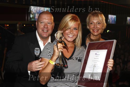 Uitgeest 16 januari 2008
Nieuwjaarsreceptie henk geels in bob\'s saloon. Monique Smit en carla geels